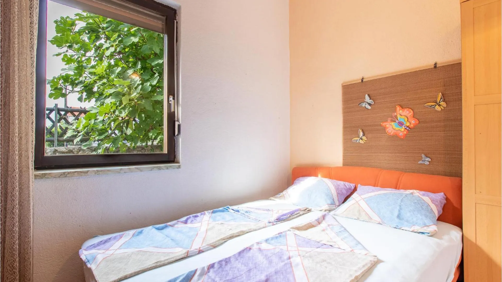 5 Bedroom Gorgeous Home In Maslenica - Jasenice 0*,  Croatia